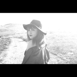 Meet your Posher, Ella